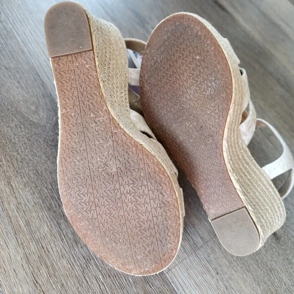 Michael Kors Berkley Platform Wedge Sandal MK Logo Cream Canvas Size 7